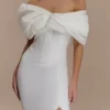Abito in crêpe con spalle scoperte Aphrodite – Avorio