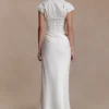 Abito lungo a corpetto Saphira – Bianco Abito lungo a corpetto Saphira – Bianco