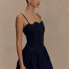 Abito mini in Denim con bordi smerlati Cheyenne – Blu indaco Abito mini in Denim con bordi smerlati Cheyenne – Blu indaco