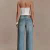 Jeans a vita media e gamba larga Romi – Blu medio slavato Jeans a vita media e gamba larga Romi – Blu medio slavato
