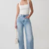 Jeans in Denim a gamba dritta Sebastian con orlo sfrangiato – Blu chiaro slavato Jeans in Denim a gamba dritta Sebastian con orlo sfrangiato – Blu chiaro slavato