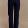 Jeans Remington a gamba dritta con scollo a V – Blu indaco Jeans Remington a gamba dritta con scollo a V – Blu indaco