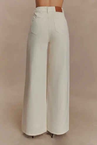 Jeans ricamati Carmella – Ecru Jeans ricamati Carmella – Ecru