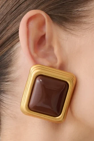 Orecchini a bottone quadrati Inaya – Oro Orecchini a bottone quadrati Inaya – Oro