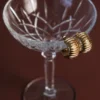 Orecchini a cerchio Amelia – Oro Orecchini a cerchio Amelia – Oro