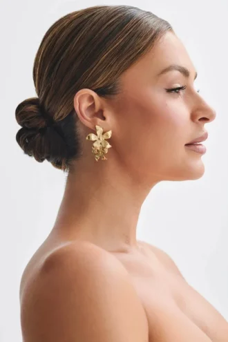 Orecchini a goccia con fiore Infatuated – Oro Orecchini a goccia con fiore Infatuated – Oro
