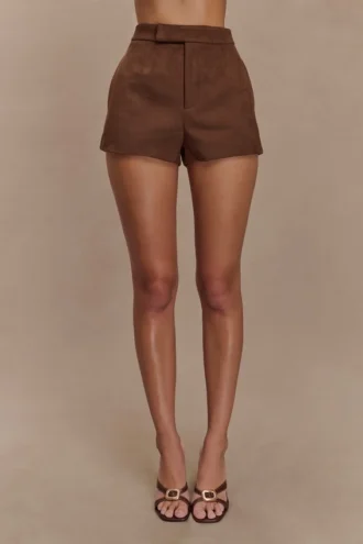 Pantaloncini Sally in finta pelle scamosciata – Cioccolato al latte Pantaloncini Sally in finta pelle scamosciata – Cioccolato al latte