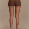 Pantaloncini Sally in finta pelle scamosciata – Cioccolato al latte