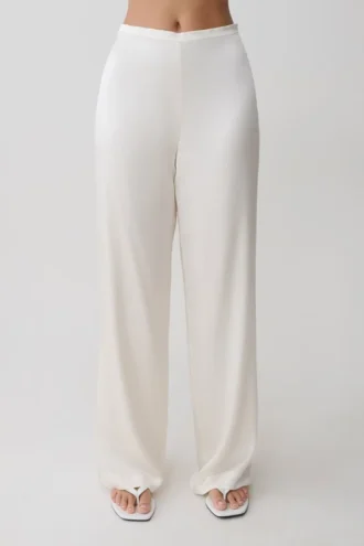 Pantaloni a gamba dritta in misto seta Kayla – Avorio Pantaloni a gamba dritta in misto seta Kayla – Avorio