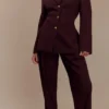 Pantaloni a vita alta con pieghe Penelope – Mogano Pantaloni a vita alta con pieghe Penelope – Mogano