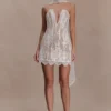 Sciarpa in pizzo Zoey – Avorio Sciarpa in pizzo Zoey – Avorio