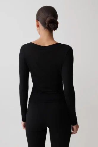 Top a maglia a maniche lunghe Lumi – Nero