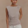 Top a maniche corte Anthony – Taupe Top a maniche corte Anthony – Taupe