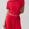 Top a maniche corte con balza in modal Talise – Rosso Top a maniche corte con balza in modal Talise – Rosso