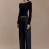 Top a maniche lunghe a coste in lana merino Paedyn – Nero Top a maniche lunghe a coste in lana merino Paedyn – Nero