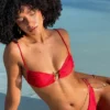 Top bikini Tyler con dettagli metallici – Rosso