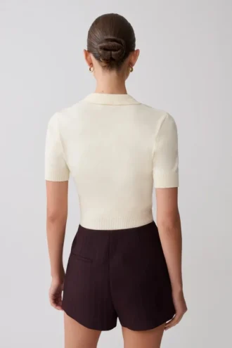 Top in maglia con bottoni Philly – Avorio