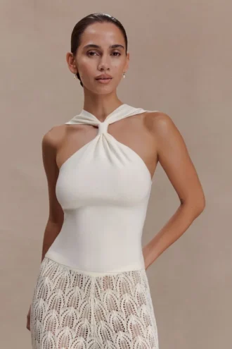 Top in maglia con davanti intrecciato Angelika – Avorio
