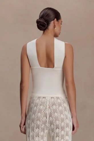 Top in maglia con davanti intrecciato Angelika – Avorio