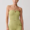 Top in maglia con scollo all’americana e dettagli metallici Dimitri – Verde oliva chiaro Top in maglia con scollo all’americana e dettagli metallici Dimitri – Verde oliva chiaro