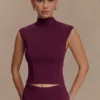 Top in maglia fasciata a collo alto Romaine – Vino Top in maglia fasciata a collo alto Romaine – Vino