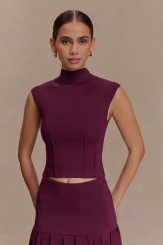 Top in maglia fasciata a collo alto Romaine – Vino Top in maglia fasciata a collo alto Romaine – Vino