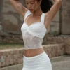 Top in pizzo e rete Guinevere – Avorio Top in pizzo e rete Guinevere – Avorio