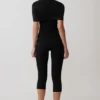 Top Linh Slinky con collo alto e arricciature – Nero