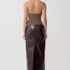 Top Marina con scollo all’americana e dettagli metallici – Marrone cacao Top Marina con scollo all’americana e dettagli metallici – Marrone cacao