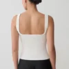 Top senza maniche Aisling con scollo quadrato a costine – Avorio Top senza maniche Aisling con scollo quadrato a costine – Avorio