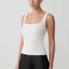 Top senza maniche Aisling con scollo quadrato a costine – Avorio Top senza maniche Aisling con scollo quadrato a costine – Avorio