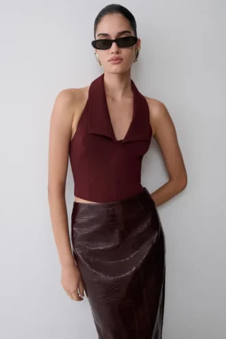 Top senza maniche con collo Calla e scollo all’americana – Merlot
