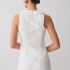Top senza maniche con ricamo Tessa e scollo allacciato sul davanti – Bianco Top senza maniche con ricamo Tessa e scollo allacciato sul davanti – Bianco