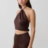 Top senza maniche con scollo all’americana in misto seta Mariana – Cioccolato fondente Top senza maniche con scollo all’americana in misto seta Mariana – Cioccolato fondente