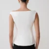 Top senza maniche con spalle scoperte e bottoni Billie – Bianco Top senza maniche con spalle scoperte e bottoni Billie – Bianco
