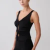 Top senza maniche Millie Twist – Nero Top senza maniche Millie Twist – Nero