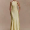 Vestito lungo con scollo all’americana in raso Bella – Giallo limone Vestito lungo con scollo all’americana in raso Bella – Giallo limone