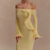 Vestito lungo in maglia con spalle scoperte Sandrine – Giallo limone