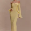 Vestito lungo in maglia con spalle scoperte Sandrine – Giallo limone