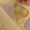Vestito lungo in maglia con spalle scoperte Sandrine – Giallo limone