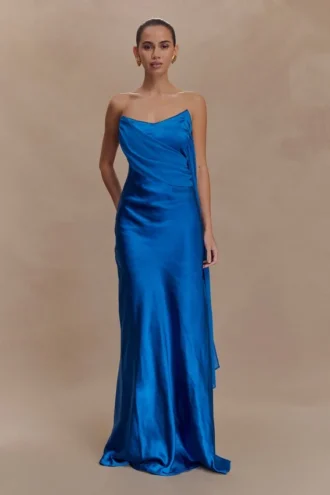 Vestito lungo in raso e chiffon Carah – Cobalto Vestito lungo in raso e chiffon Carah – Cobalto